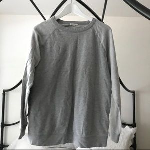 GAP maternity sweatshirt